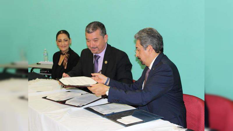 Signan UMSNH y Universidad de la Ciénega convenio para intercambio académico entre estudiantes y profesores - Foto 1 
