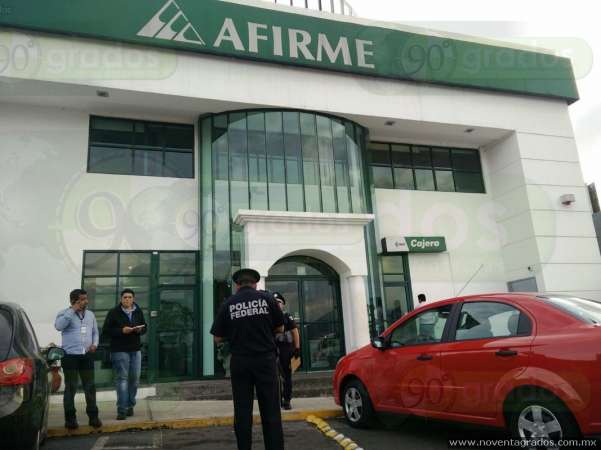 Asaltan banco en plaza de Morelia