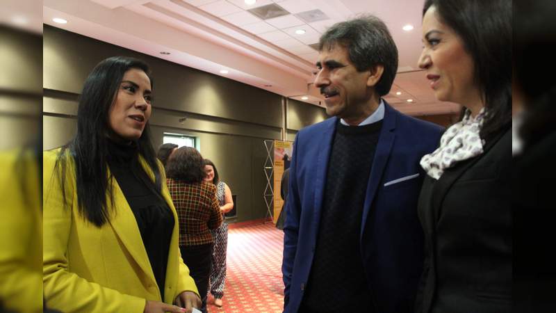 UdeMorelia se suma a la oferta de becas BIEM, más de mil 500 jóvenes de todo el estado serán beneficiados. - Foto 0 
