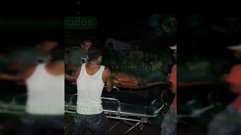 Identifican como “Checo” Licea al asesinado afuera de primaria en Apatzingán - Foto 1 