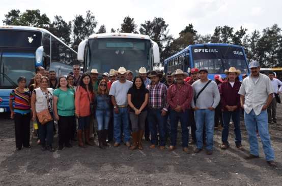 Productores morelianos visitan la Expo AgroAlimentaria 2015 