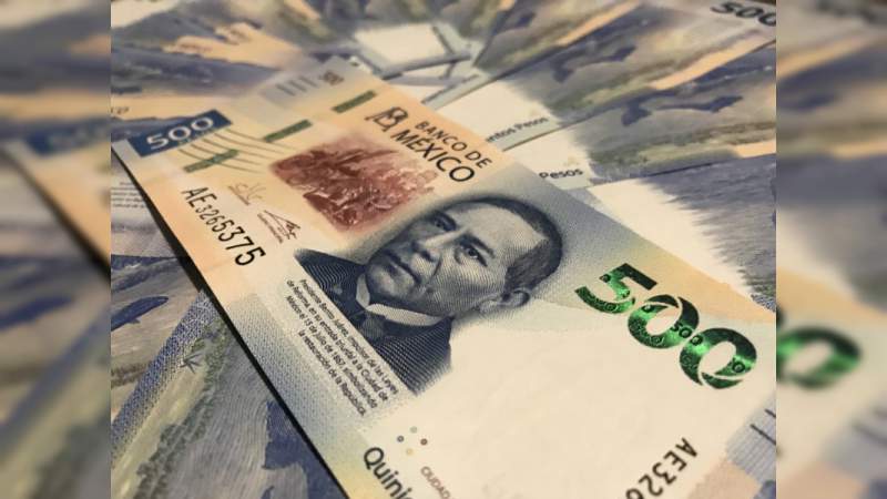 Gobierno de AMLO inicia con una alza en el peso 