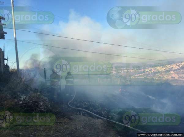 incendio consume dos viviendas en Morelia - Foto 1 