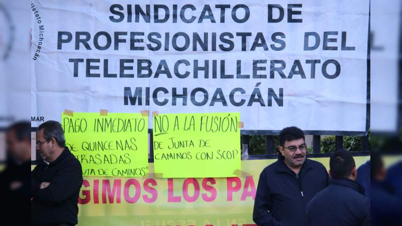 Telebachillerato Michoacán nuevamente toma la Secretaría de Finanzas 