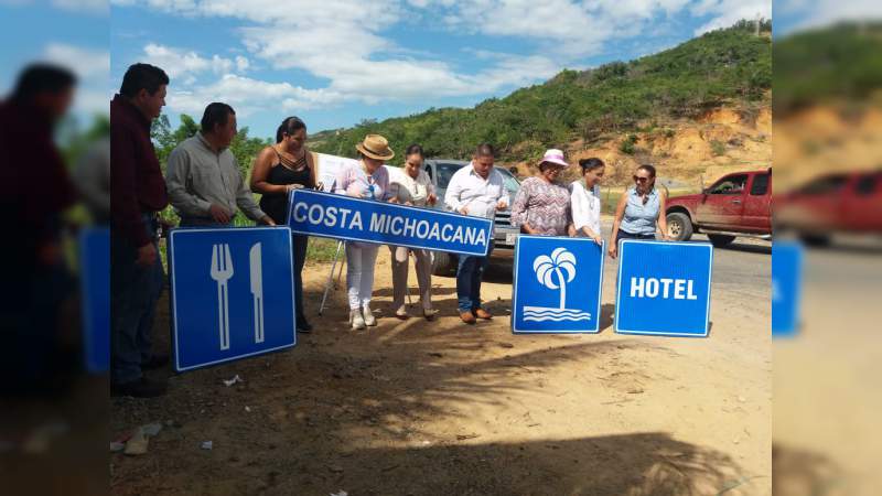 En la Costa Michoacana, Inicia instalación de señalética en regiones turísticas del Estado - Foto 1 
