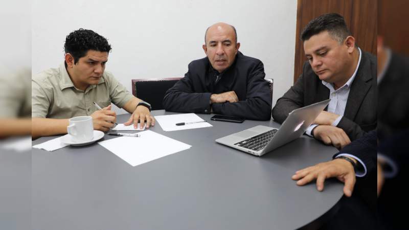 Frutis Solís y Antonio Madriz se reúnen para mejorar la educación en Michoacán 