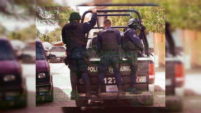 Herido Director de la Policía en Valle de Santiago, Guanajuato, tras frustrar asalto 