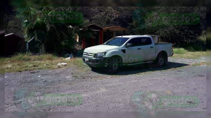 Reclaman cadáver de mujer policía encontrada asesinada en la carretera Gabriel Zamora – Uruapan  