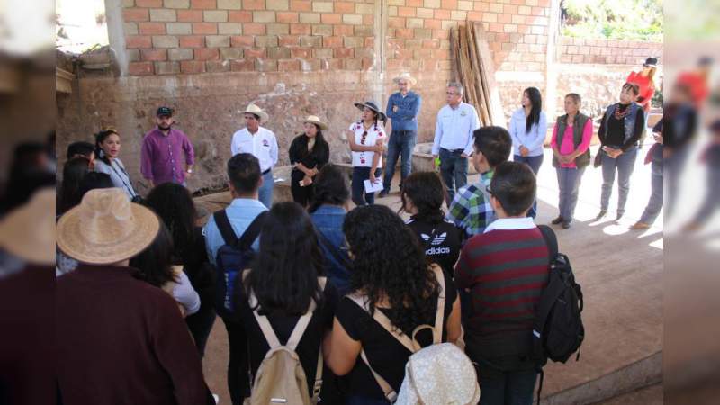 Muestran riqueza de Queréndaro en Ruta del Mezcal - Foto 1 