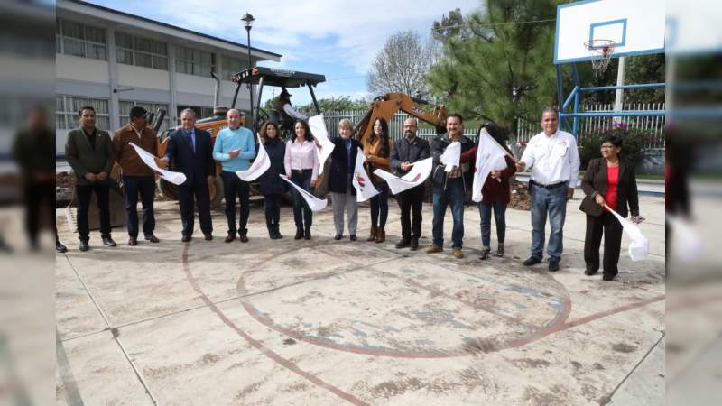Alberto Frutis arranca obra en Escuela Normal Superior de Michoacán - Foto 0 