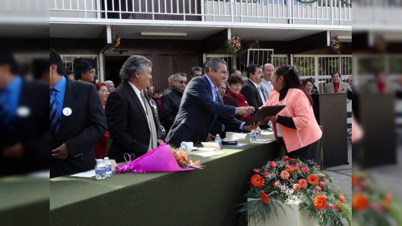 Educación será una prioridad en mi Gobierno: Raúl Morón - Foto 2 