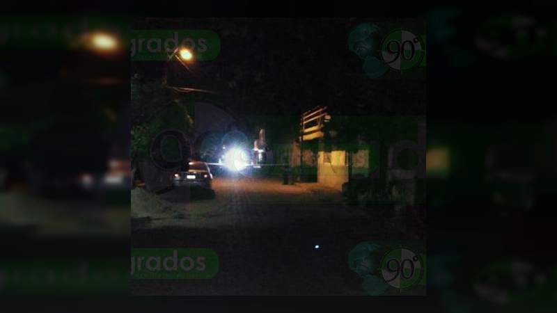 Asesinan a balazos un hombre en Lázaro Cárdenas, Michoacán - Foto 1 