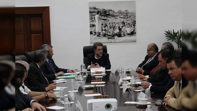 Rectoría y sindicatos de UMSNH, firmes y en la unidad, en la gestión de recursos ante SEP; este lunes, posible solución 