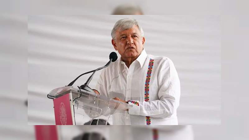 Andrés Manuel López Obrador presenta el Plan Nacional de Petróleo 
