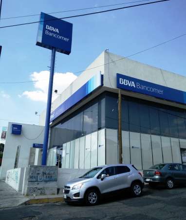 Asaltan sucursal bancaria en Morelia 