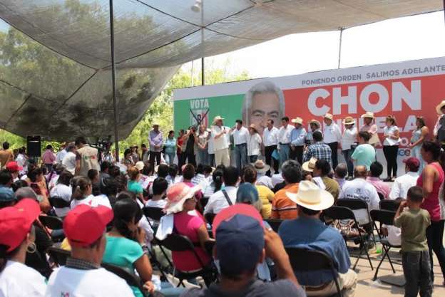 Apuesta Chon Orihuela por crecimiento económico y desarrollo social para abatir inseguridad en Tumbiscatío 