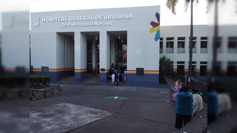 Preparadas las guardias médicas en el Hospital General de Uruapan “Dr. Pedro Daniel Martínez” para los meses de diciembre y enero - Foto 1 