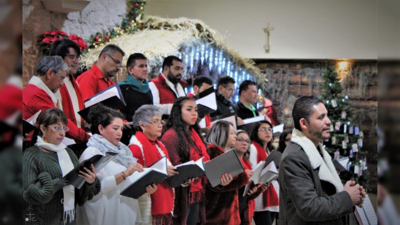 Éxito del Coro el Apostolado de la Cruz con “Villancicos Morelianos” en la Parroquia del Divino Niño - Foto 0 