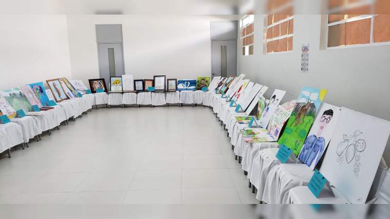 Con éxito concluye la 5ta Exposición de Arte “La expresión artística el proceso psicoterapéutico” en el Hospital Psiquiátrico  - Foto 0 