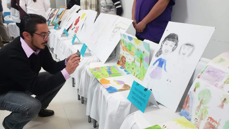 Con éxito concluye la 5ta Exposición de Arte “La expresión artística el proceso psicoterapéutico” en el Hospital Psiquiátrico  - Foto 3 