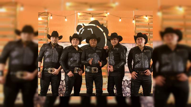 Asaltan el camión de Bronco y los dejan sin nada 