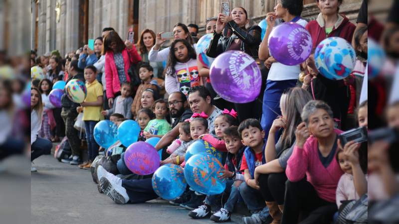 Se realiza Cabalgata de los Reyes Magos en Morelia - Foto 4 