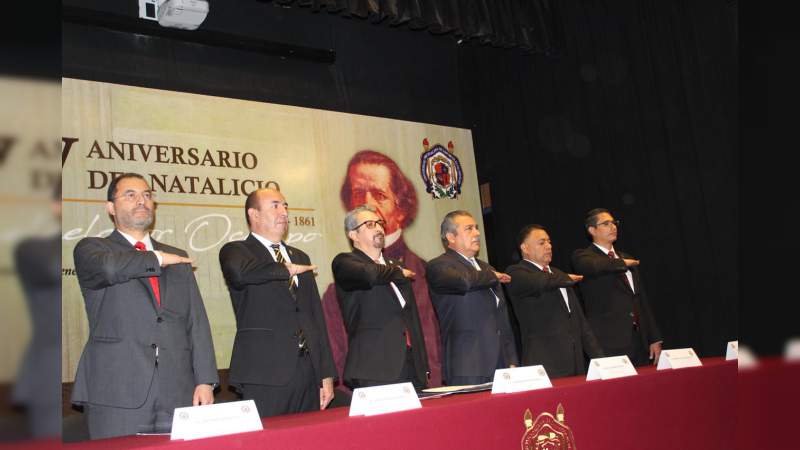 Juntos hemos construido una mejor universidad, juntos saldremos adelante: Medardo Serna González - Foto 1 