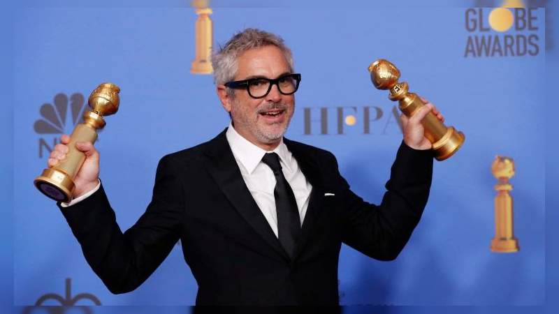 Alfonso Cuarón es galardonado cómo Mejor Director en los Globos de Oro 