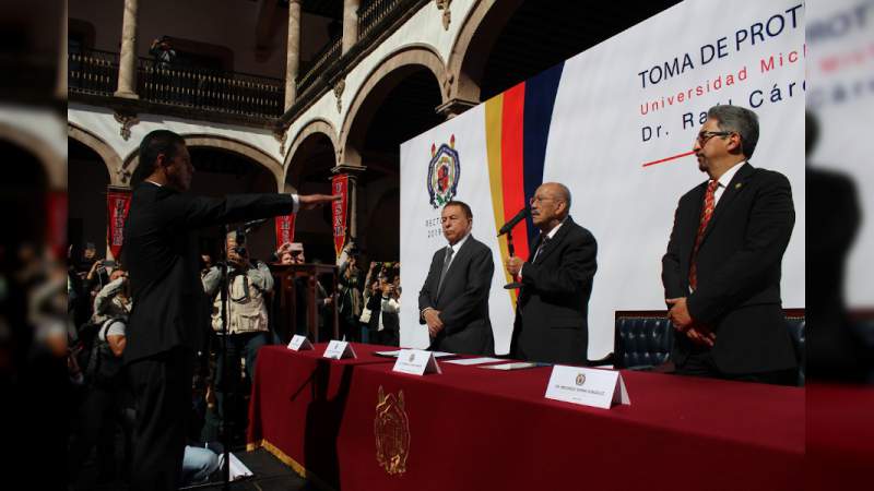 La Universidad es un bien público que debe ser defendido y protegido: Raúl Cárdenas Navarro - Foto 0 