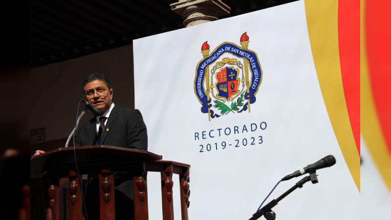 La Universidad es un bien público que debe ser defendido y protegido: Raúl Cárdenas Navarro - Foto 1 