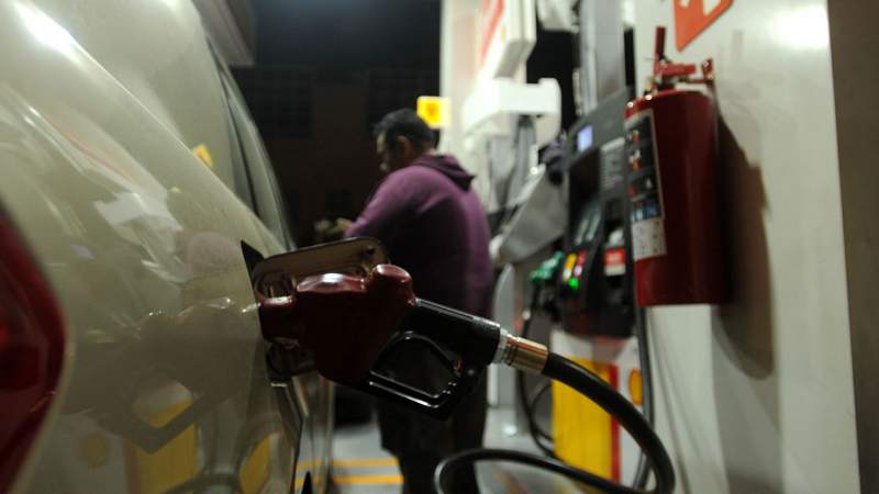 CNDH pide garantizar el abasto de gasolina a la población 