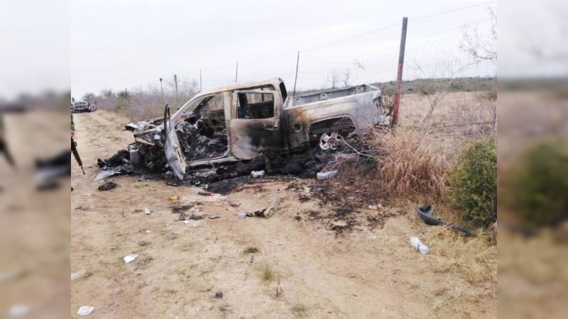 Encuentran a 20 muertos y seis vehículos quemados en Miguel Alemán, Tamaulipas - Foto 4 