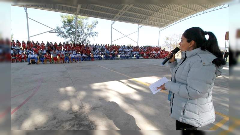 Arranca Ijumich con Rutas de la Juventud en Tangamandapio - Foto 2 