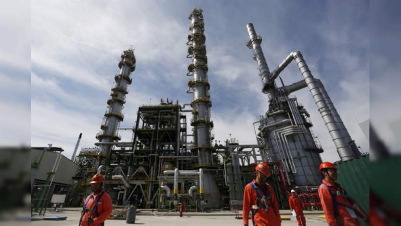 Comitiva mexicana fracasa en reunión con inversionistas de Pemex en Nueva York  