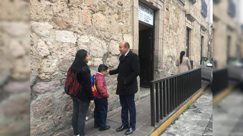 Mejoran indicadores educativos de Michoacán 