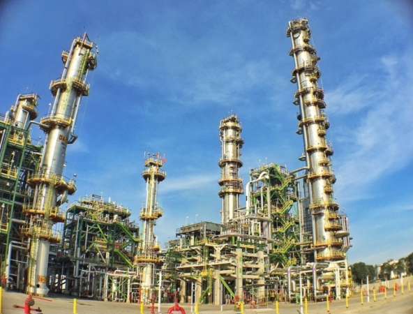 Anuncia EPN inversión por 23 mil millones de dólares en refinerías de Pemex - Foto 2 