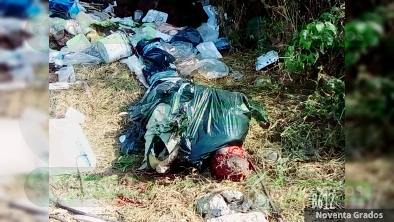 Dejan restos embolsados y con mensaje del crimen organizado en Zumpango, Guerrero  