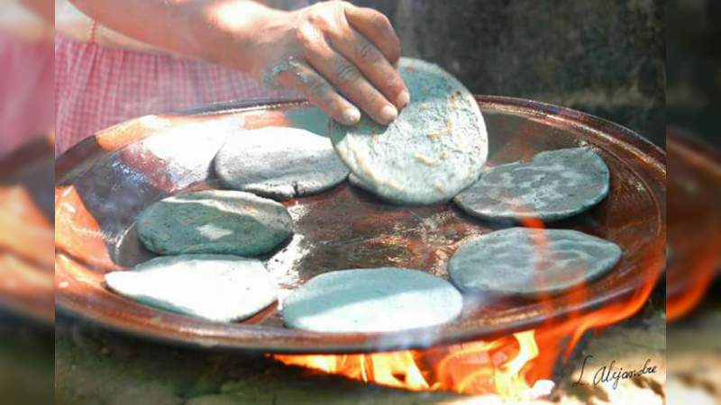 Gastronomía michoacana, atributo mejor calificado por turistas y visitantes: Sectur - Foto 1 