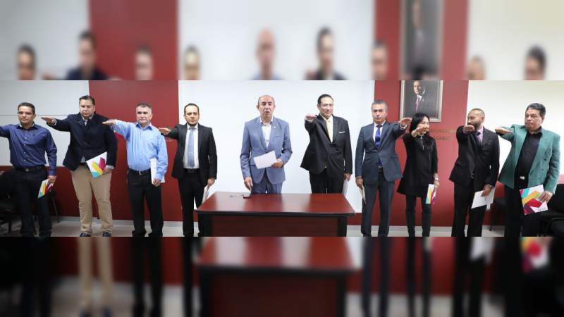 Realizan relevos al interior de la Secretaría de Educación de Michoacán 
