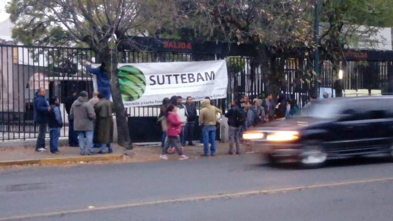 Trabajadores del Suttebam toman la Secretaría de Finanzas 