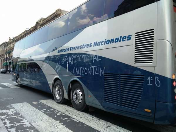 Normalistas retiran bloqueo del Centro Histórico de Morelia - Foto 1 