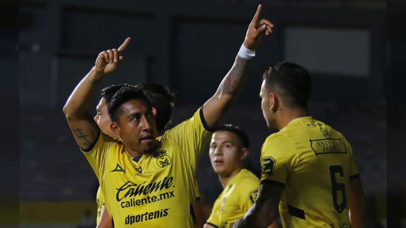 Monarcas ganó en Copa MX y es líder de grupo 