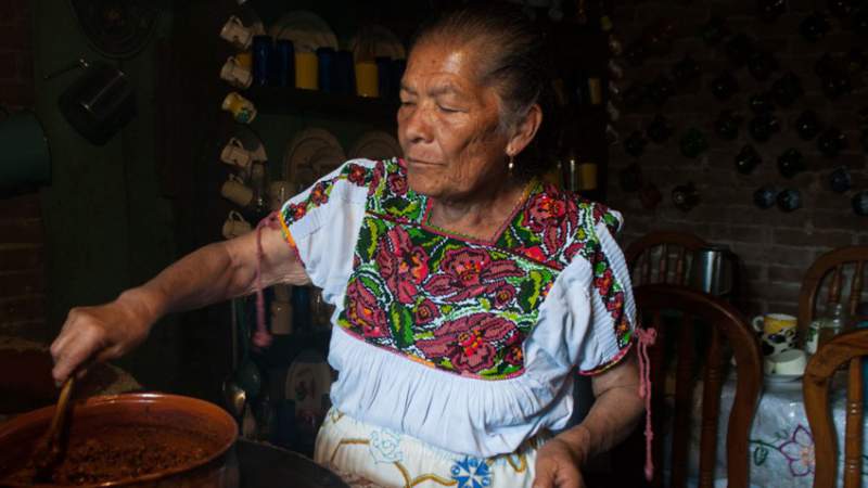 Cocineras Tradicionales, detonante del turismo gastronómico en Michoacán - Foto 0 