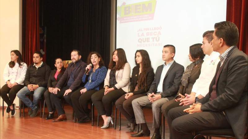 Becas Biem 2019, beneficiarse a más de mil jóvenes   - Foto 1 