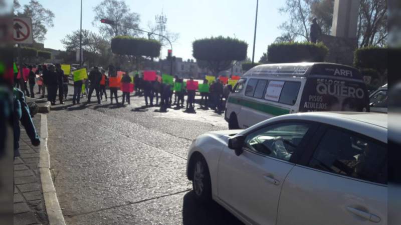 Este martes, Suttebam realiza bloqueos y manifestaciones en Michoacán 