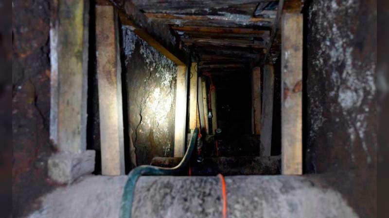 Descubren un túnel y cinco tomas a ducto de Pemex en Azcapotzalco, Ciudad de México - Foto 1 