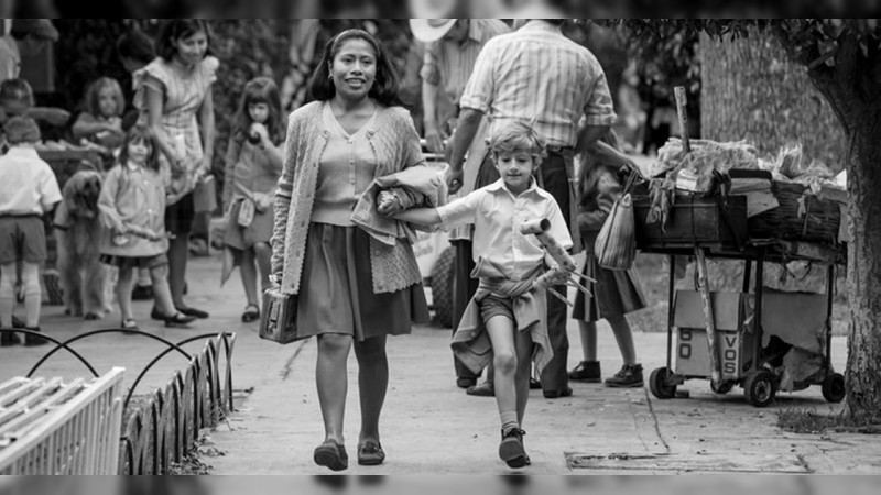 Yalitza Aparicio subió del anonimato a la fama en elevador 