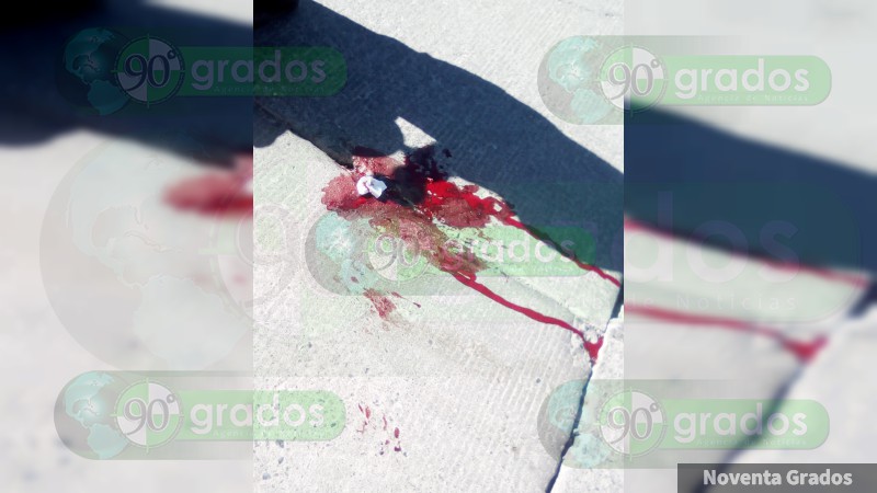 Motociclista choca contra combi en Villas de Oriente, en Morelia, Michoacán - Foto 0 