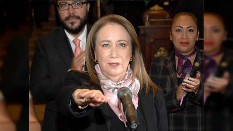 López Obrador propone a esposa de su asesor como ministra de la Suprema Corte de Justicia 