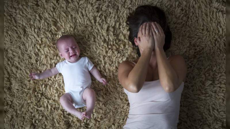 Ocho de cada diez embarazadas pueden padecer depresión posparto leve: Secretaría de Salud 